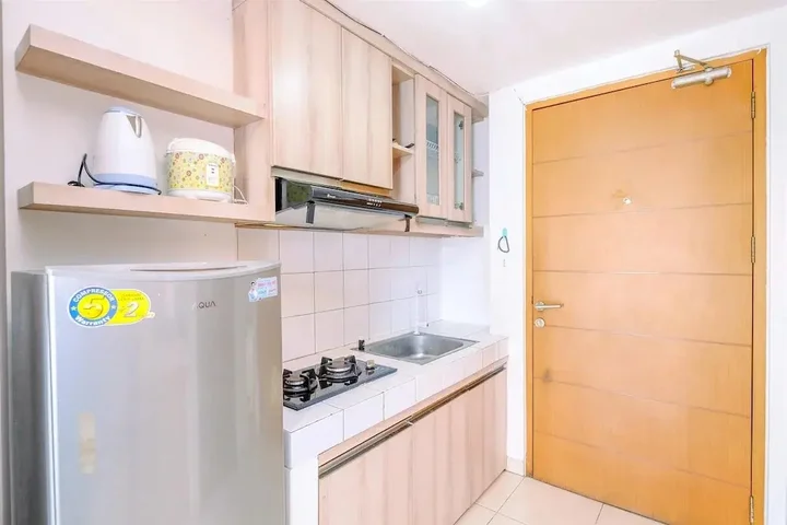 Депок: Simply Look Studio Room At Margonda Residence 2 Apartment