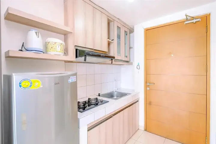Депок: Simply Look Studio Room At Margonda Residence 2 Apartment