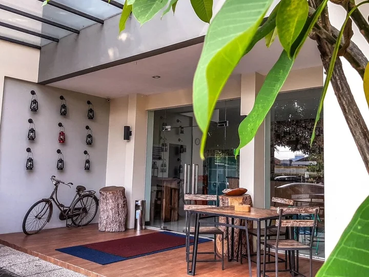 Семаранг: Hotel Pantes Candi Simpang lima