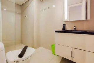Семаранг: New And Nice 2Br At Marquis De Lafayette Apartment