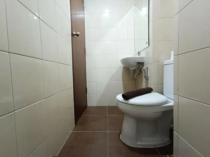 Макассар: Comfy Studio Apartment At Vida View Makassar