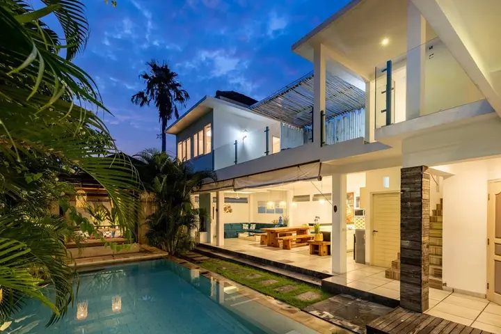 Кута: Oceana 4BR Villa in Seminyak By Azure