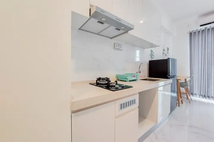 Studio Full Furnished With Comfy Design At Sky House Bsd Apartment — фото 5