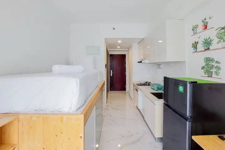 Studio Full Furnished With Comfy Design At Sky House Bsd Apartment — фото 4