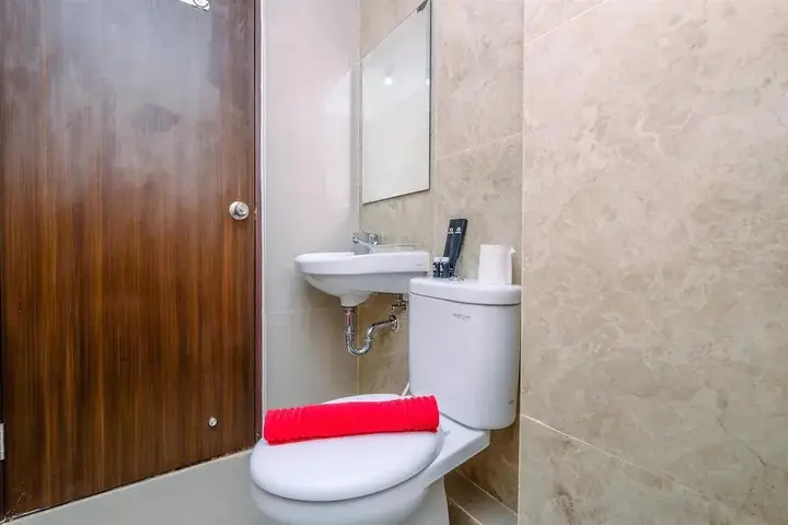 Депок: Good Deal 2Br At High Floor Transpark Cibubur Apartment