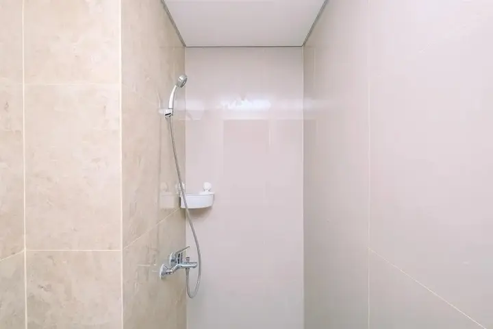 Депок: Good Deal 2Br At High Floor Transpark Cibubur Apartment