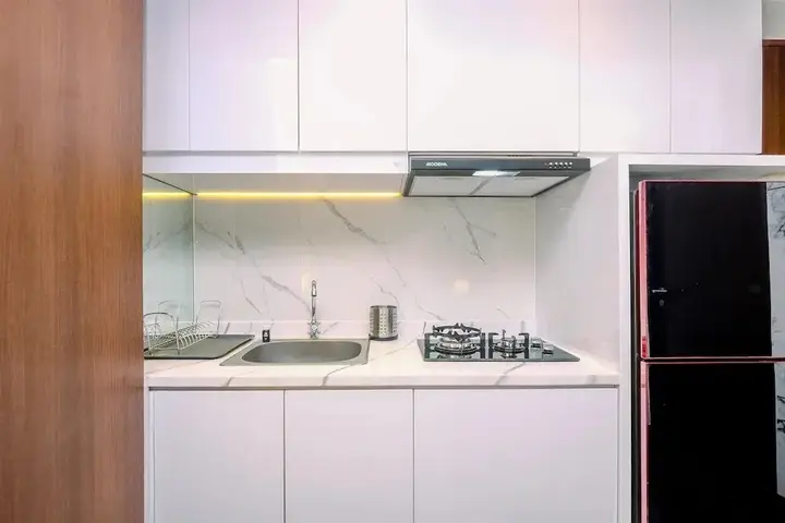 Депок: Good Deal 2Br At High Floor Transpark Cibubur Apartment