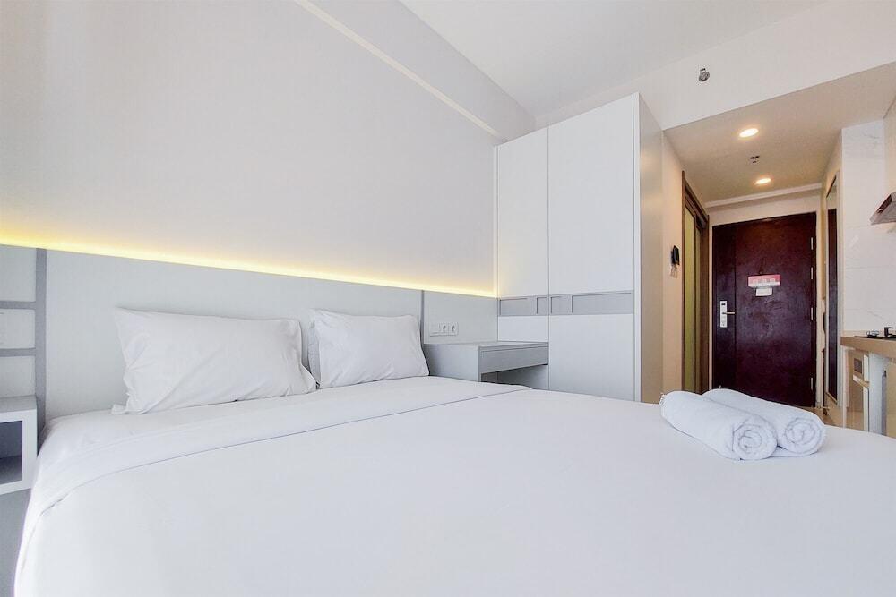 Cozy Studio At 17Th Floor Sky House Bsd Apartment Near Mall — фото 2