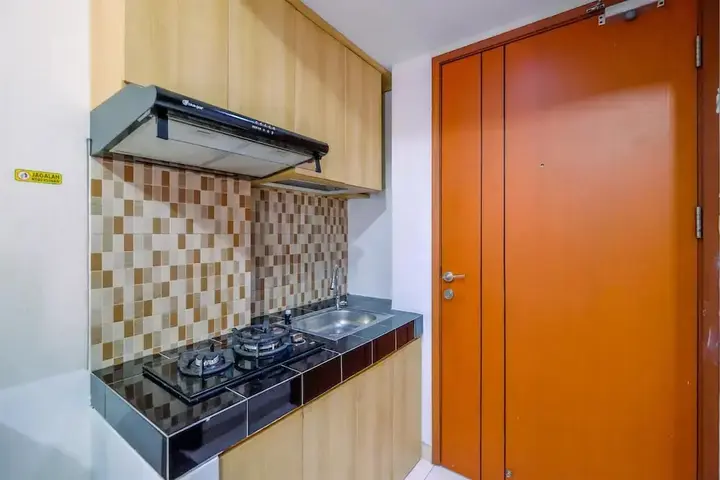 Депок: Homey Studio At 10Th Floor Margonda Residence 5 Apartment