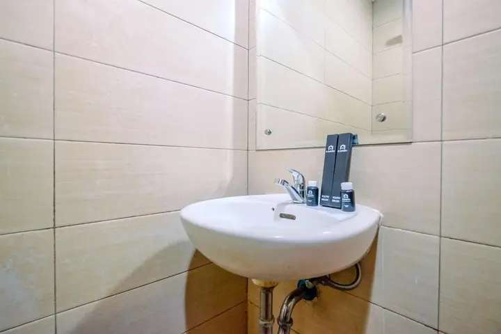 Депок: Homey Studio At 10Th Floor Margonda Residence 5 Apartment