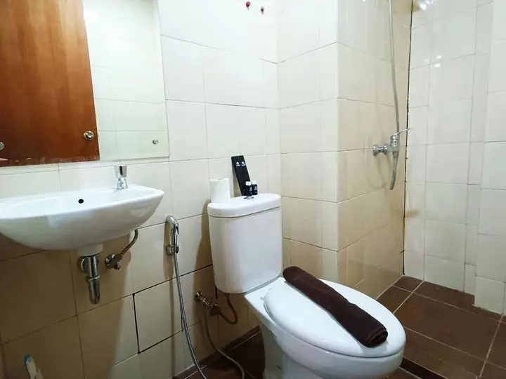 Макассар: Luxury 2Br At Vida View Makassar Apartment