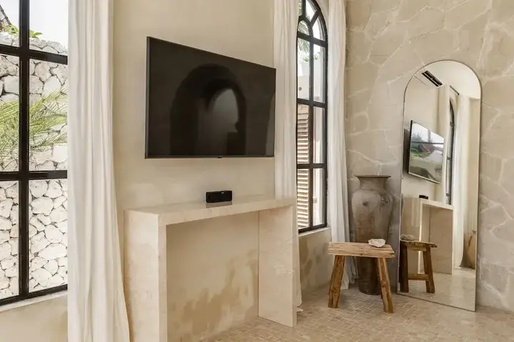 Luxe & Unique Honeymoon Bocami Suites-1 By Azure — фото 4