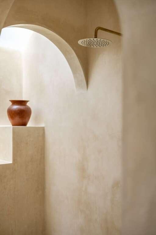 Керобокан: Luxe & Unique Honeymoon Bocami Suites-1 By Azure