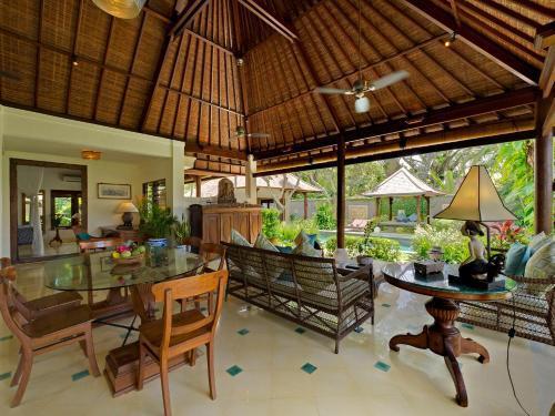 Чангу: Kedidi Villa Canggu