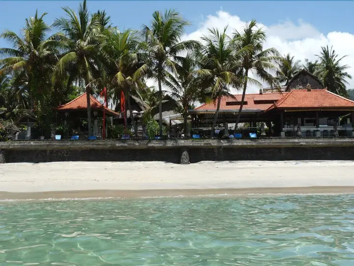 Anom Beach Inn Bungalows — фото 5