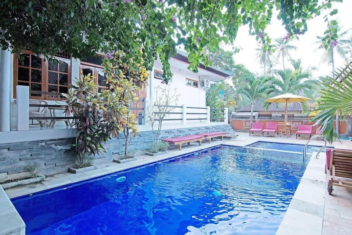 Каликбукбук: ZEN Rooms Matahari Lovina