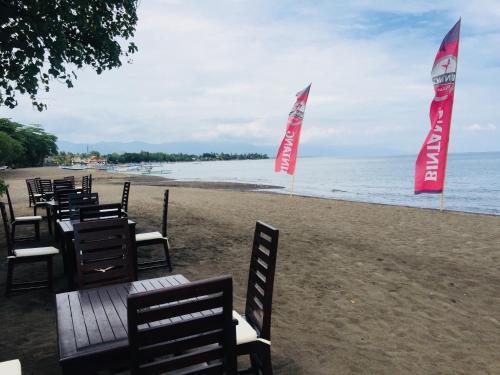 Каликбукбук: Sea Breeze Lovina