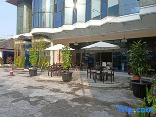 Батуретно: Hotel Borobudur Jogjakarta