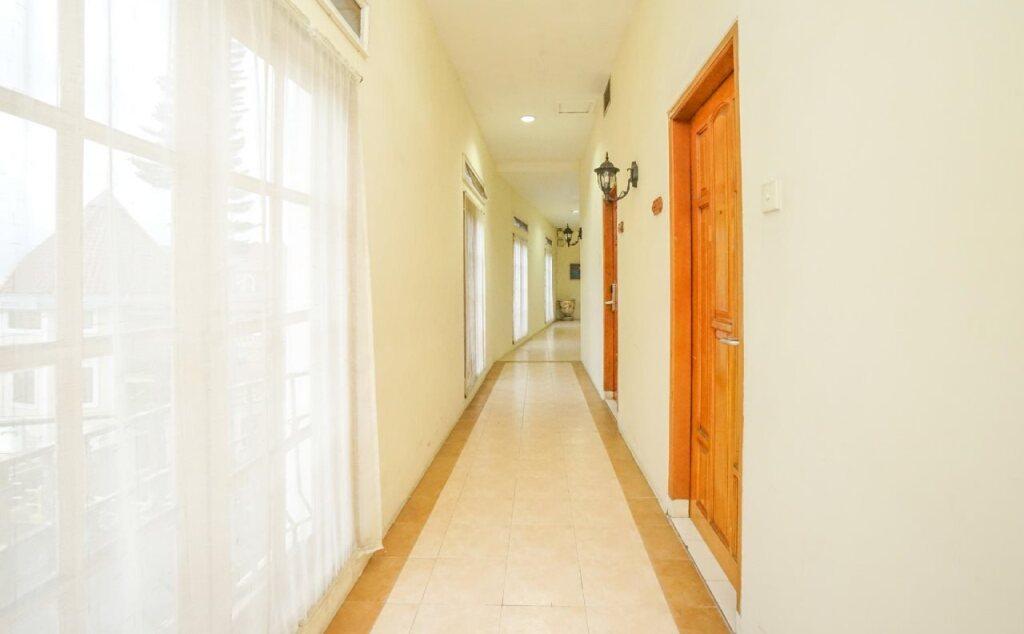 Маланг: Tretes Raya Hotel & Resort
