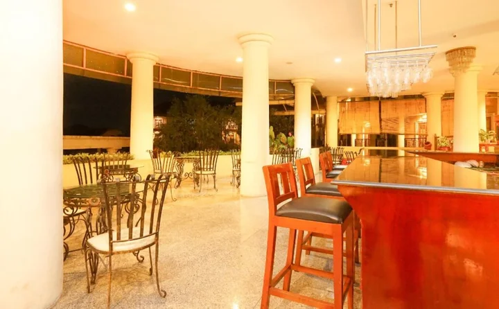 Маланг: Tretes Raya Hotel & Resort
