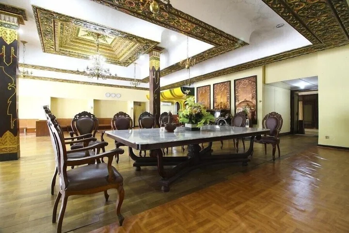 Депок: Sriwedari Resort & Business Center Yogyakarta