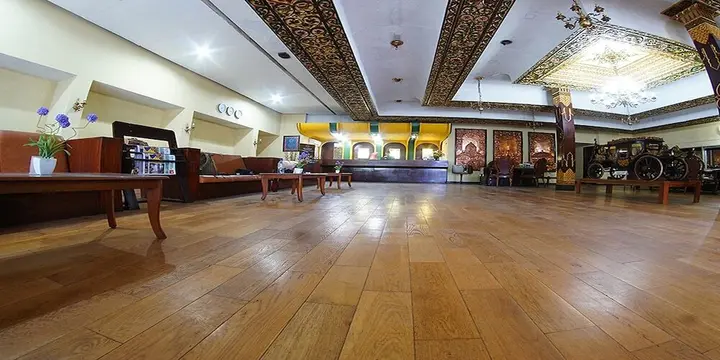 Депок: Sriwedari Resort & Business Center Yogyakarta