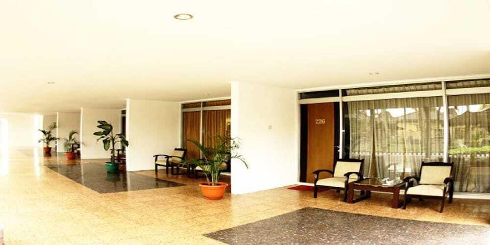 Депок: Sriwedari Resort & Business Center Yogyakarta