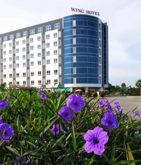Петумбак: Wing Hotel Kualanamu Airport