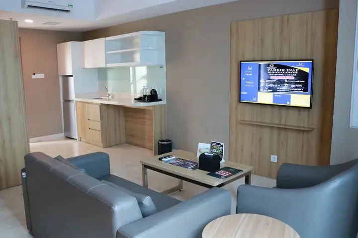 Петумбак: Wing Hotel Kualanamu Airport