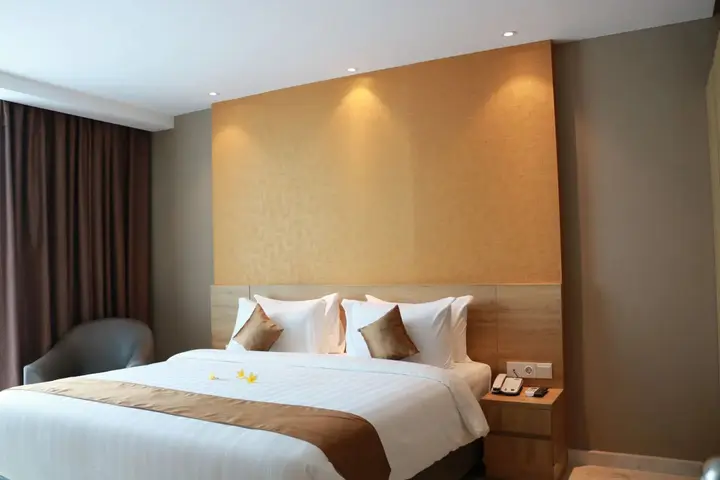 Петумбак: Wing Hotel Kualanamu Airport