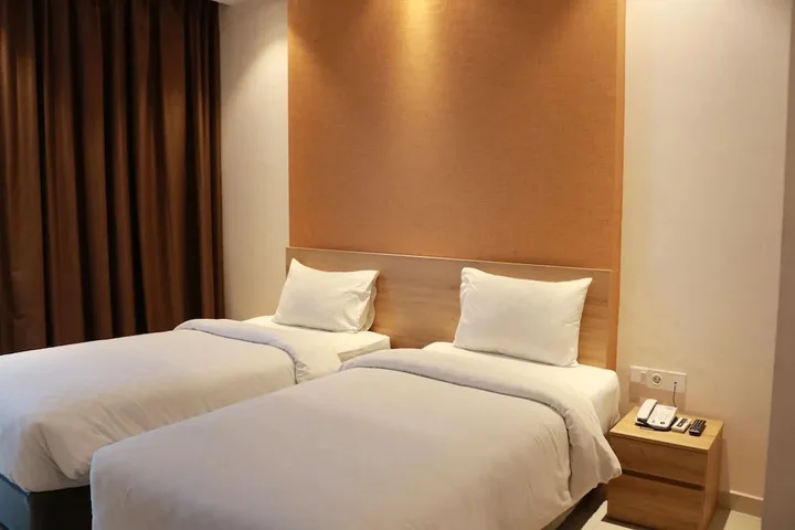 Петумбак: Wing Hotel Kualanamu Airport