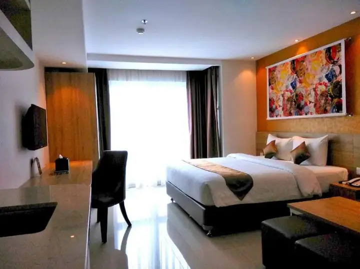 Петумбак: Wing Hotel Kualanamu Airport