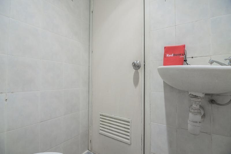 Семаранг: RedDoorz near Politeknik Ilmu Pelayaran 2
