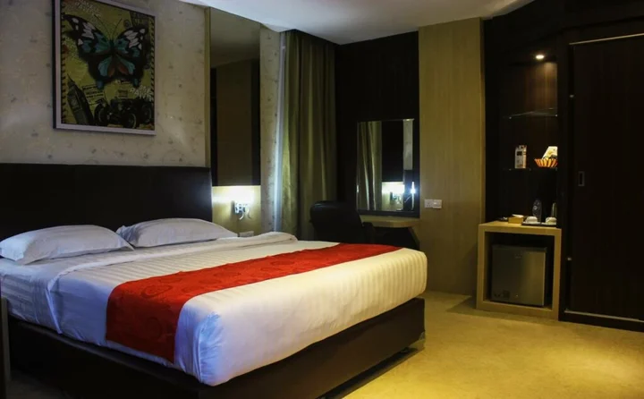 Батам: Cardinal Lucky Star Hotel Batam