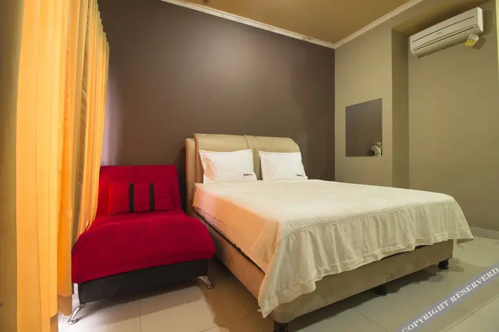 Джакарта: RedDoorz @ Cipete Utara 2