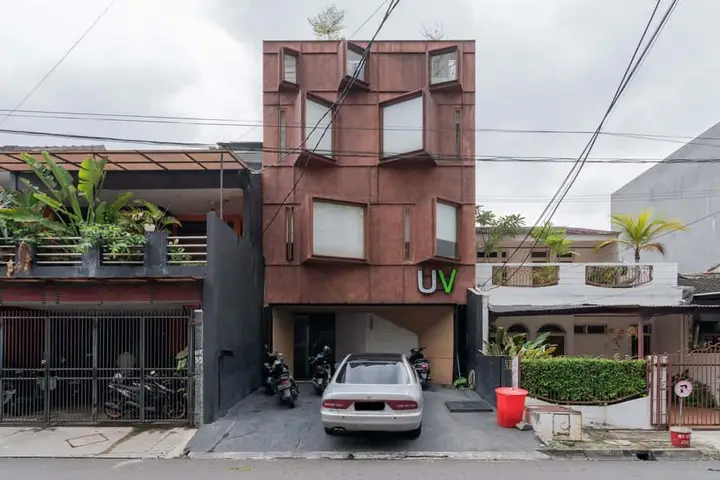 Urbanview Odori Residence Pondok Indah — фото 1