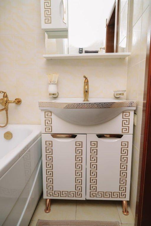 Владикавказ: Апартаменты Flatrini Весеняя 39 А