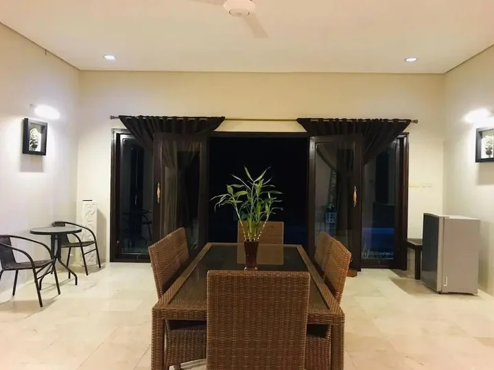 Матарам: Imaj Private Villas