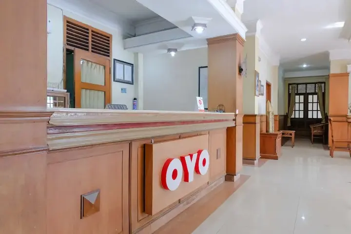 Мадиун: sarangan Permai Hotel