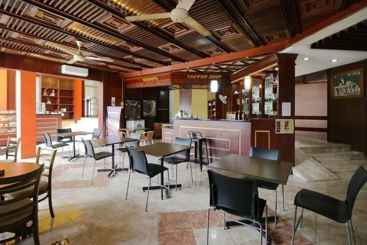 Пеканбару: Sri Indrayani Pekanbaru