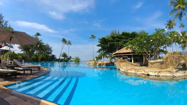 Остров Пеньенгат: Nirwana Resort Hotel