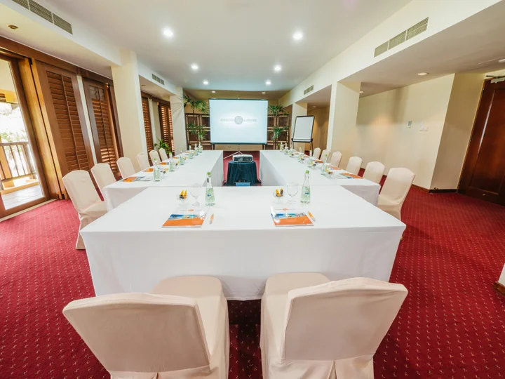 Остров Пеньенгат: Nirwana Resort Hotel