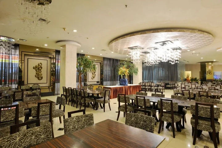 Тангеранг: Great Western Resort Hotel