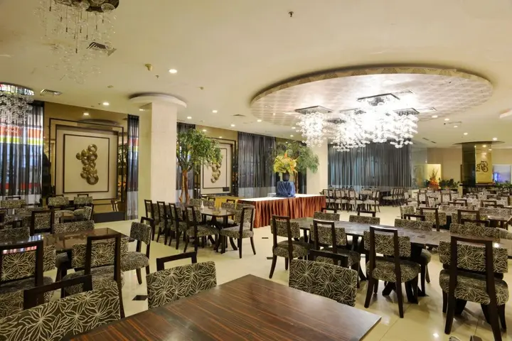 Тангеранг: Great Western Resort Hotel