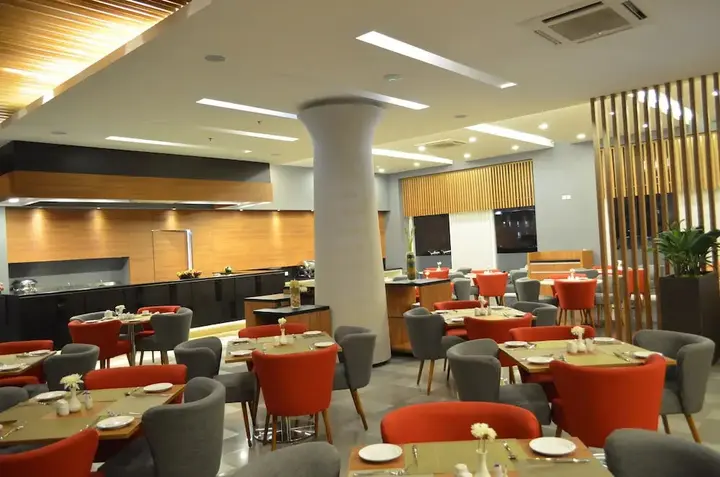 Тангеранг: Puspamaya Hotel