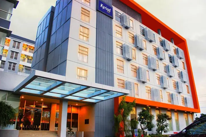 Тангеранг: Puspamaya Hotel