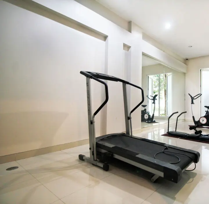 Тангеранг: Airy Bandara Soekarno-Hatta Suryadarma Tangerang