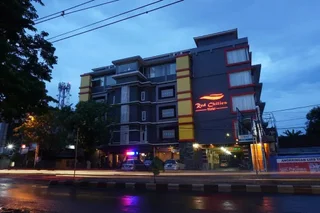 Суракарта: Red Chillies Hotel