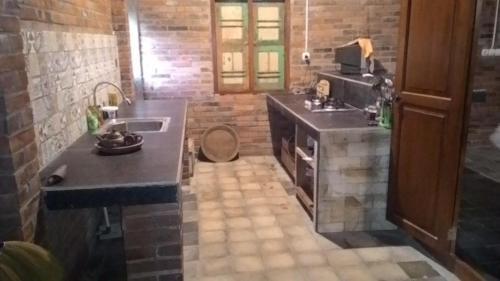 Батуретно: Rumah Limas