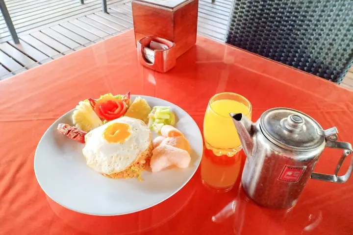 Сенджиги: OYO 1508 Mascot Beach Hotel